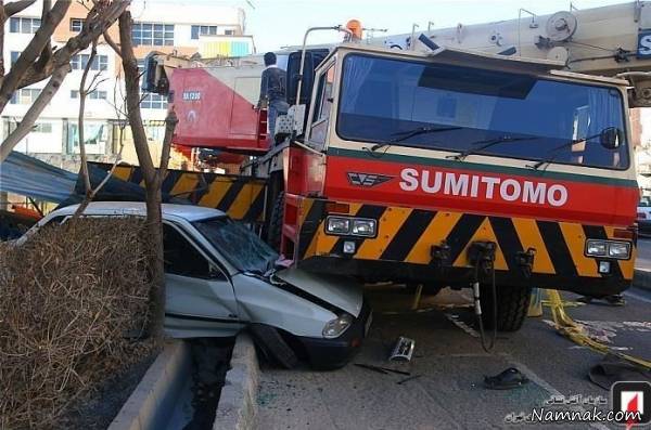 له شدن پراید تصادف جرثقیل با پراید