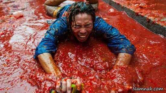 شیرجه در استخر گوجه