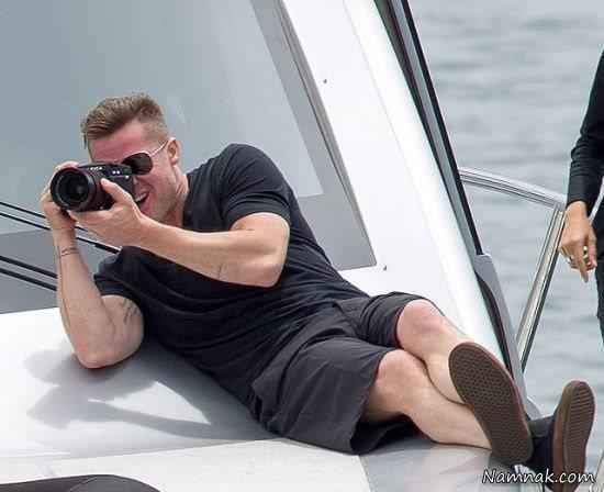 آنجلینا جولی در قایق تفریحی