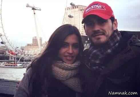 ایکر کاسیاس در کنار همسرش