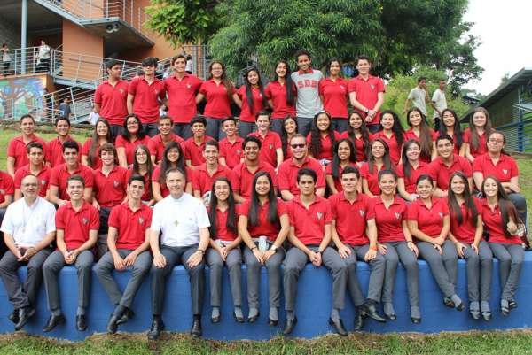 مردم شاد کاستاریکا