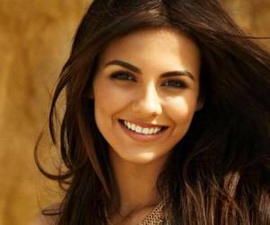 برجسته کردن گونه