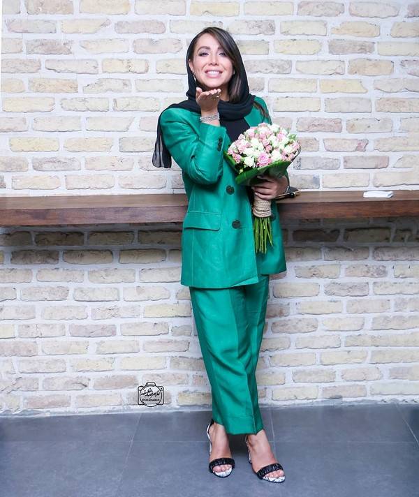 عکسی از سپیده مرادپور در اکران فیلم ایکس لارج سپیده مرادپور