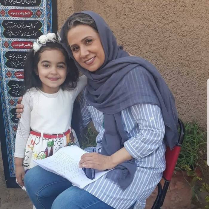 فلورا سام کارگردان سینما و تلویزیون فلورا سام