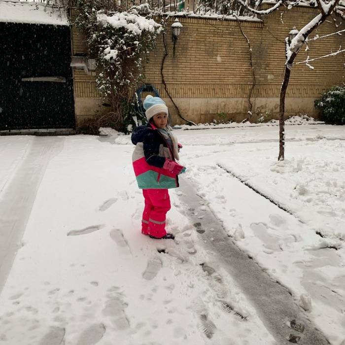 عکس برفی حنا دختر مجید صالحی دختر مجید صالحی