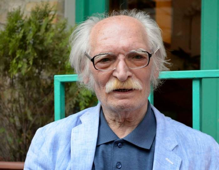 محمود دولت آبادی نویسنده کشورمان متولد 10 مرداد است محمود دولت آبادی