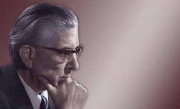 محسن هشترودی