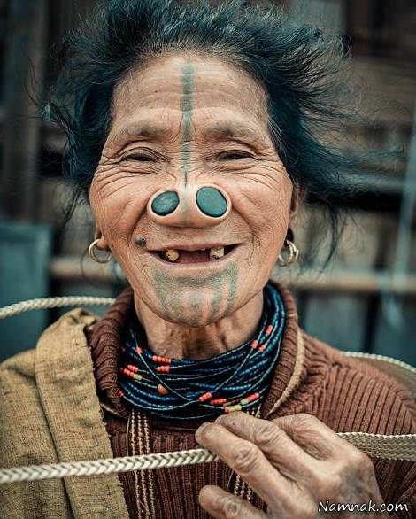 تتو روی صورت زنان هندی 