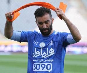 خداحافظی حنیف عمران زاده