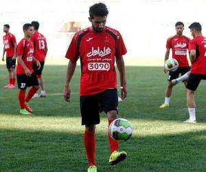 تمجید از ستاره پرسپولیس