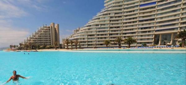 بزرگترین و بهترین استخر در جهان 