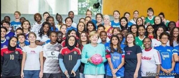 آتوسا حجازی و آنگلا مرکل آتوسا حجازی