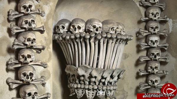 کلیسای استخوان در پرتغال مراسم هالووین