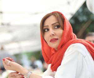 پرستو صالحی