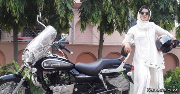 موتورسواری یک دختر با حجاب هندی در خیابان ها+عکس موتورسواری دختر