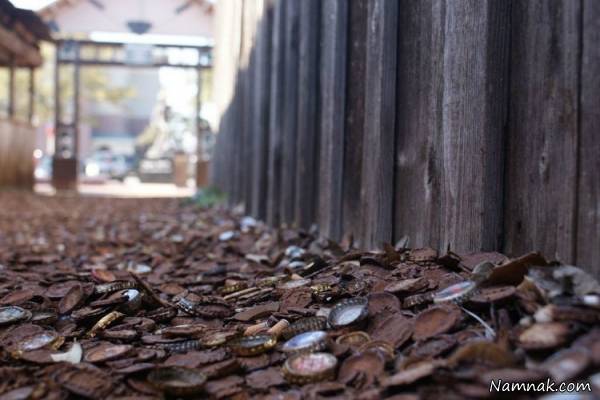 ساخت جاده ای با استفاده از درب بطری ها + عکس درب بطری