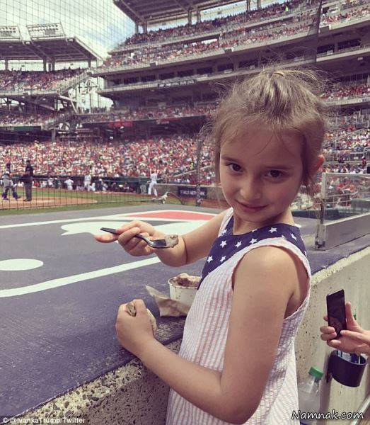 نوه دونالد ترامپ در حال خوردن بستنی + عکس دونالد ترامپ