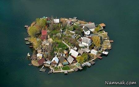 دریاچه زیبا