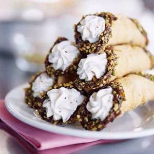 طرز تهیه کانولی
