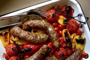 سوسیس با گوجه فرنگی کبابی