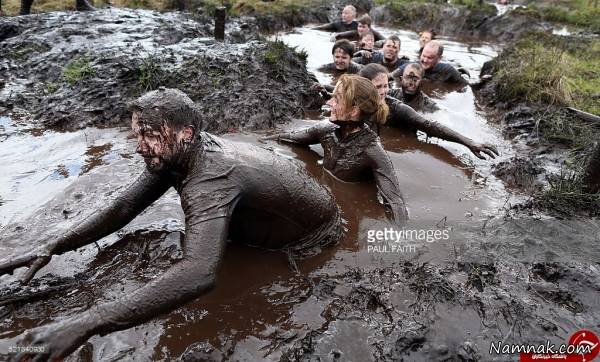 شنا در باتلاق