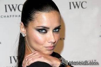 ازدواج دختر مدل برزیلی با خودش ازدواج دختر مدل