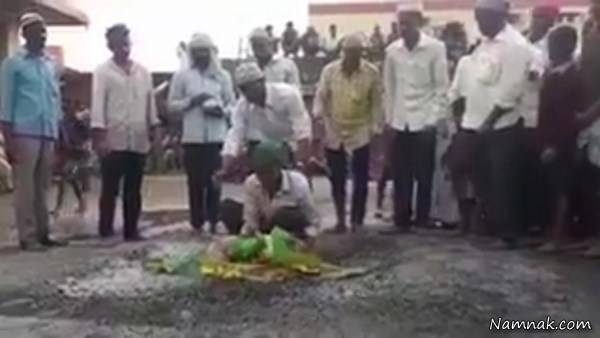 نوزاد روی زغال