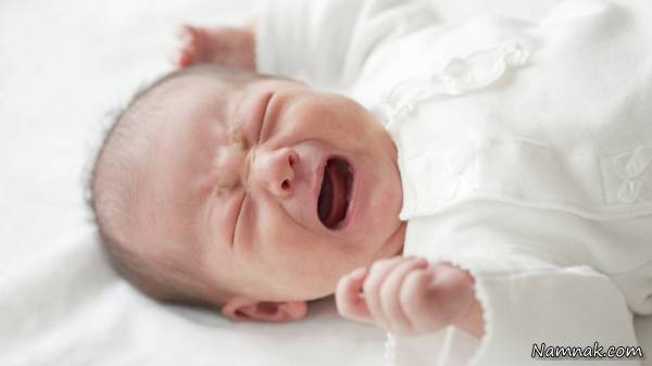 گریه تلخ نوزاد 25 روزه نوزاد 25 روزه