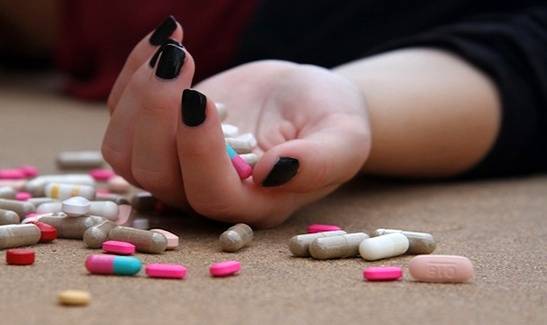 غیر قانونی بودن خودکشی در انگلیس