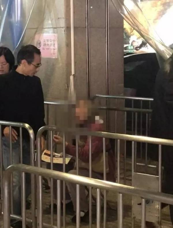 گدای پولدار